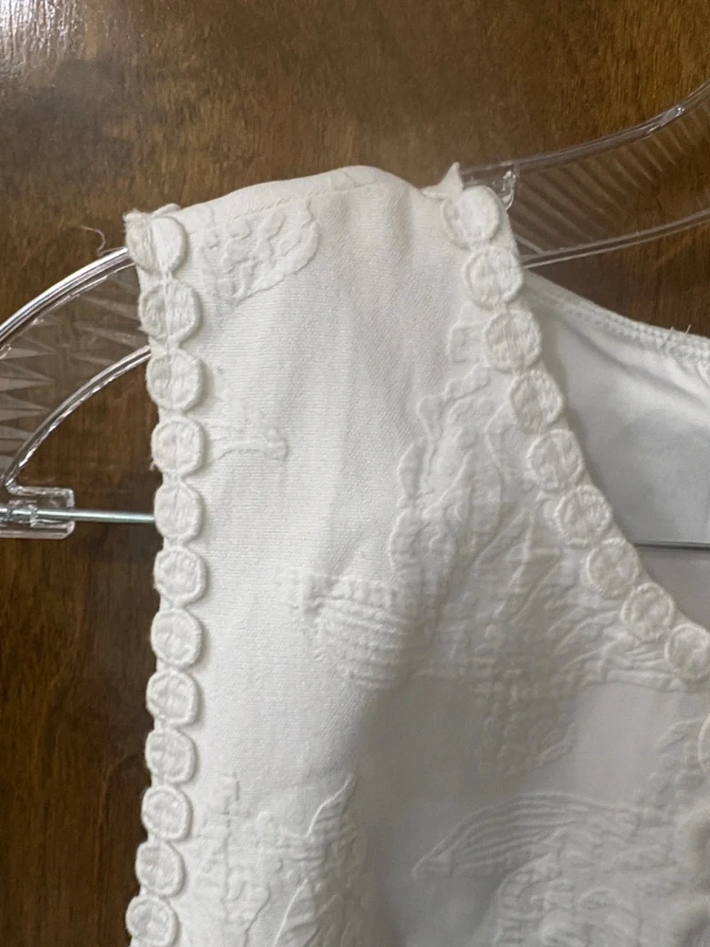 Lilly Pulitzer Sleeveless White Embroidered Turtle Dress 12 - Picture 4 of 10